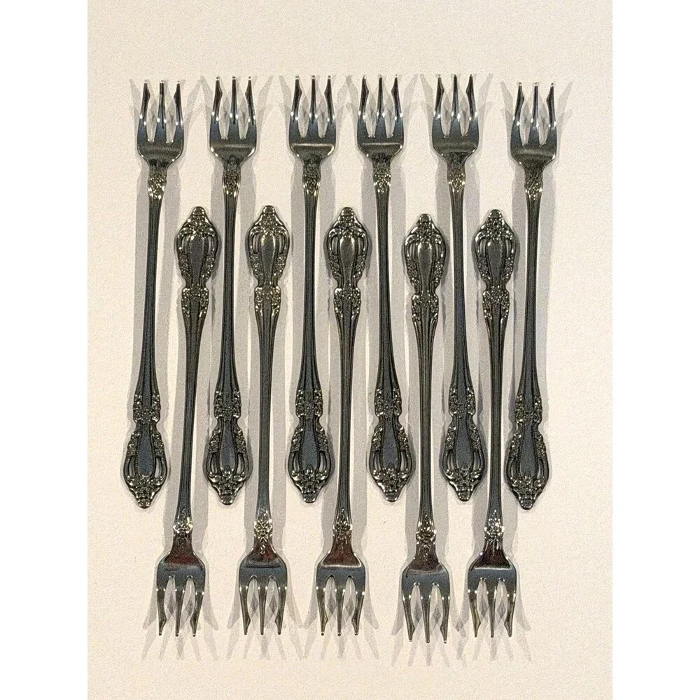Set of 11 Oneida RAPHAEL Distinction Deluxe Stainless Seafood Cocktail Forks 6”